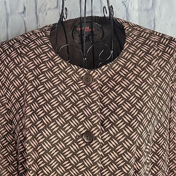 CYNTHIA HOWIE Silk Lightweight Abstract Brown‎ and Tan Short Jacket Size 10 - Picture 2 of 8